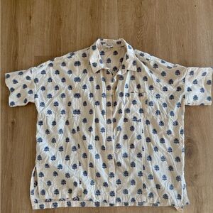 Madewell Cream and Blue Casual Button Down Shirt- Acadamie Shirt